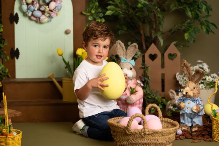 Sesión de Pascua. Fotografía infantil. Santander. Cantabria.